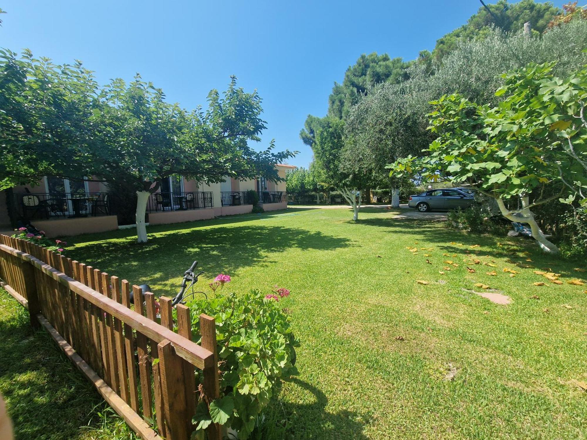 Lemi Apartments Ríza Kültér fotó